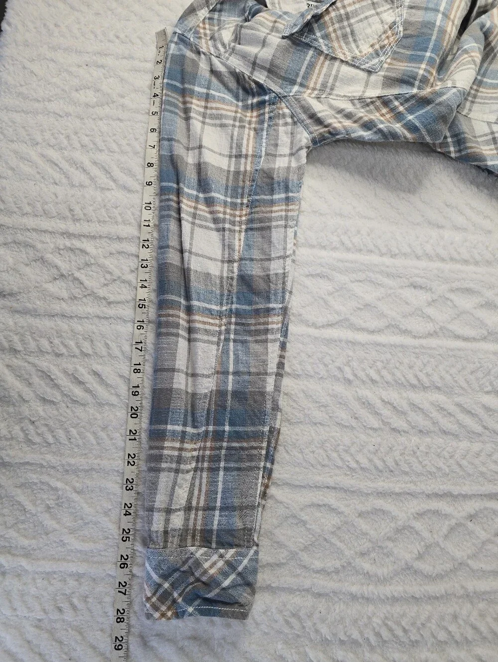 BKE Plaid Button-up Shirt Blue Gray Flannel Cotton Athletic Fit Western L